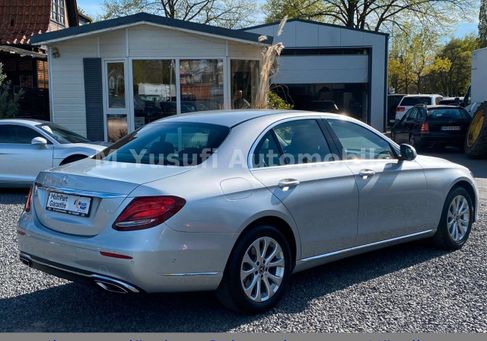 Mercedes-Benz E 200, 2017