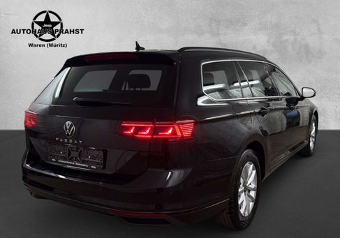 Volkswagen Passat, 2023