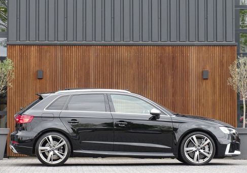Audi RS3, 2018