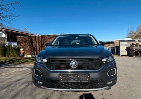 Volkswagen T-Roc, 2018