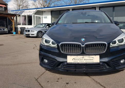 BMW 220, 2017