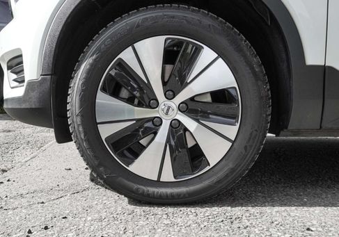 Volvo XC40, 2021 3