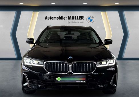 BMW 520, 2021