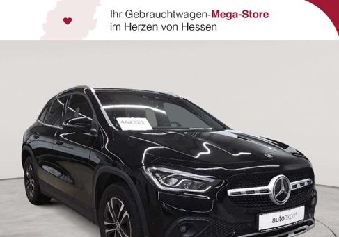 Mercedes-Benz GLA 220, 2023