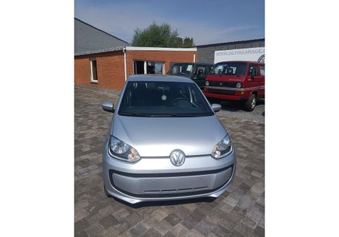 Volkswagen up!, 2014