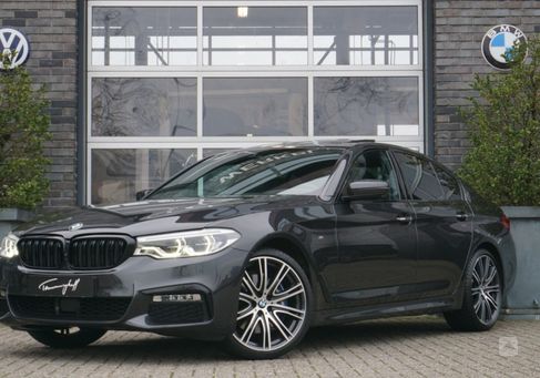 BMW 530, 2018