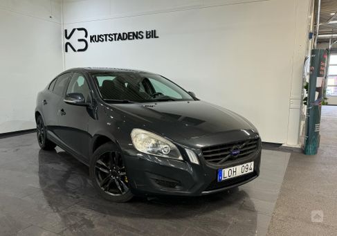 Volvo S60, 2011