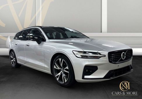 Volvo V60, 2022