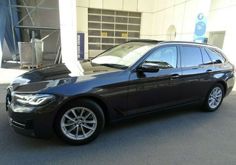 BMW 520, 2022