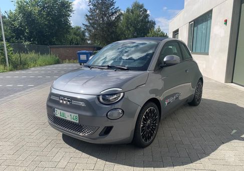 Fiat 500, 2022