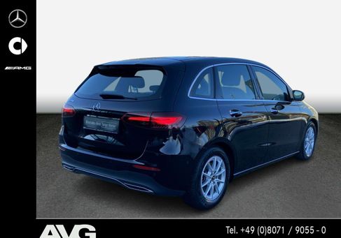 Mercedes-Benz B 200, 2024