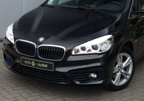 BMW 218 Active Tourer, 2016