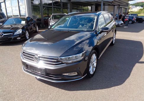 Volkswagen Passat, 2020