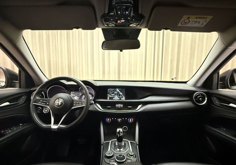 Alfa Romeo Stelvio, 2018 2