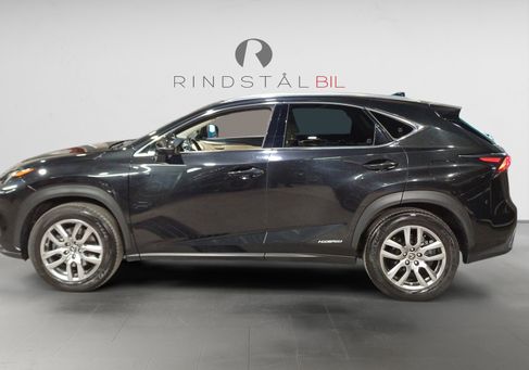 Lexus NX, 2018