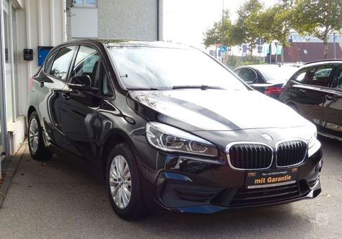 BMW 218, 2021