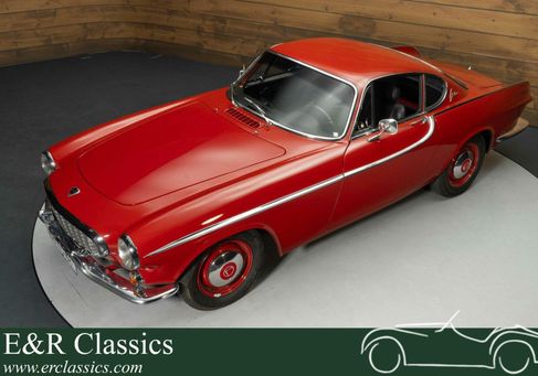 Volvo P1800, 1961