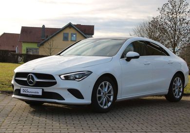 Mercedes-Benz CLA 180, 2022