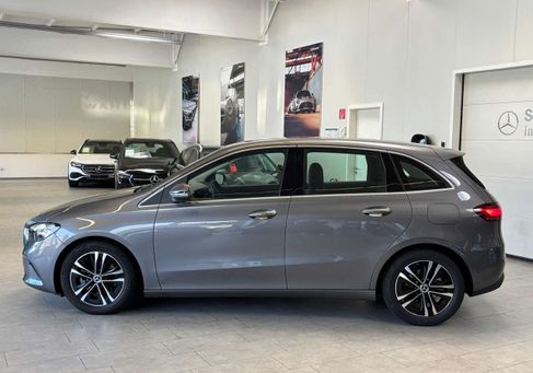 Mercedes-Benz B 200, 2024
