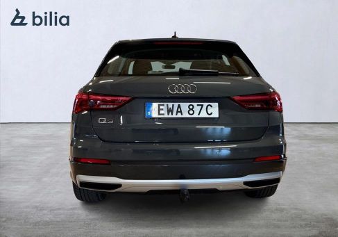 Audi Q3, 2025 3