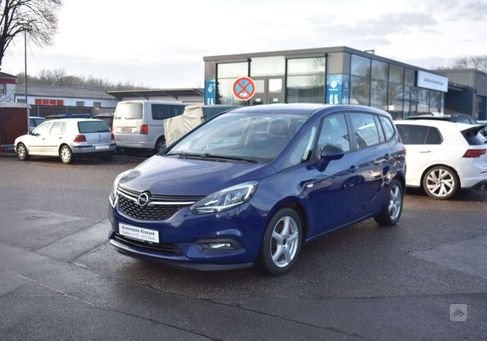 Opel Zafira, 2017