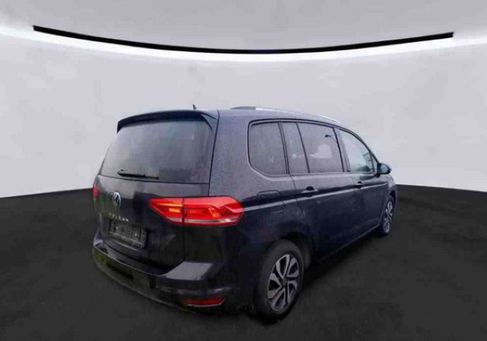 Volkswagen Touran, 2021