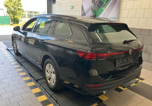 Volkswagen Passat Variant, 2024 3
