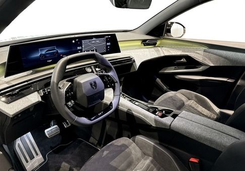 Peugeot 5008, 2025