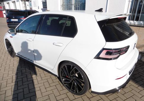 Volkswagen Golf, 2021