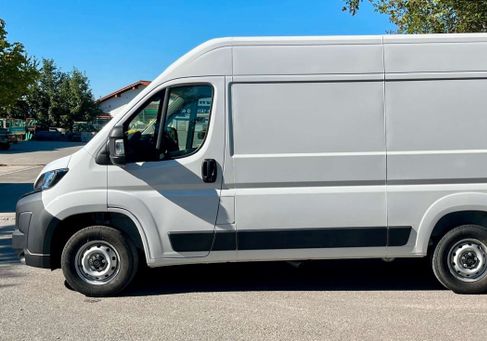 Peugeot Boxer, 2025