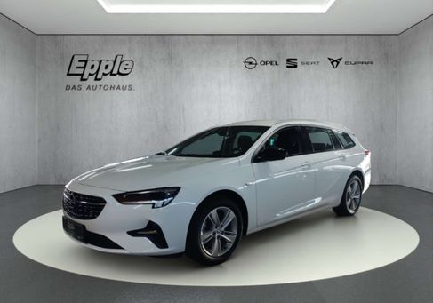 Opel Insignia, 2022 3