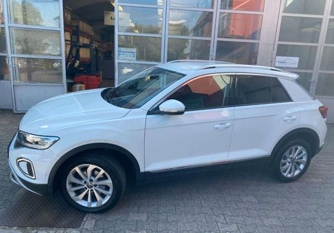 Volkswagen T-Roc, 2025 2