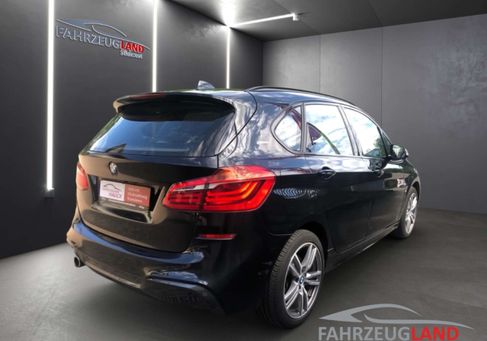 BMW 225, 2018