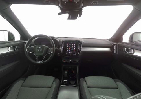Volvo XC40, 2023 3