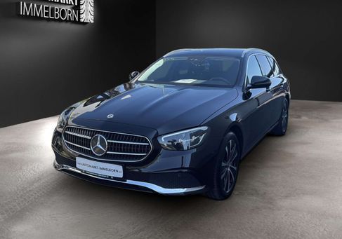 Mercedes-Benz E 300, 2022 3