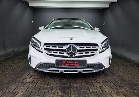 Mercedes-Benz GLA 200, 2018