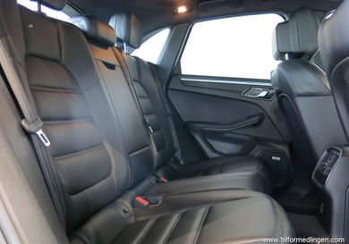 Porsche Macan, 2020
