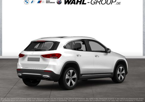 Mercedes-Benz GLA 180, 2021