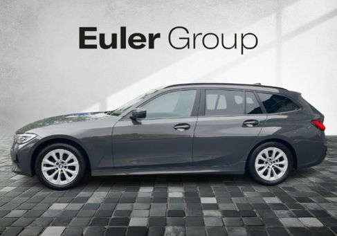 BMW 320, 2021