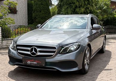 Mercedes-Benz E 220, 2018