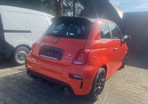 Abarth 695, 2024
