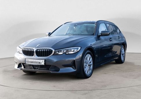 BMW 330, 2021