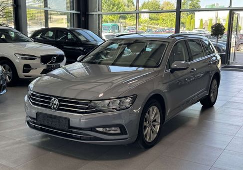 Volkswagen Passat Variant, 2023