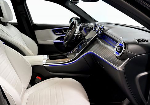 Mercedes-Benz GLC 300, 2023