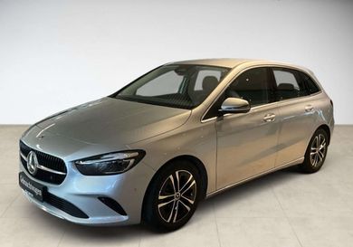 Mercedes-Benz B 180, 2024