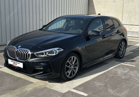 BMW 120, 2023