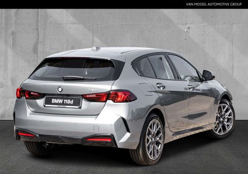 BMW 118, 2024