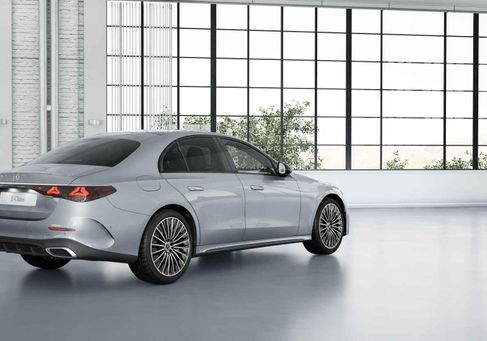 Mercedes-Benz E 300, 2025
