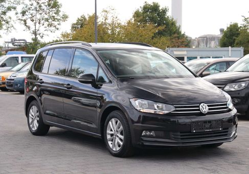 Volkswagen Touran, 2018 3