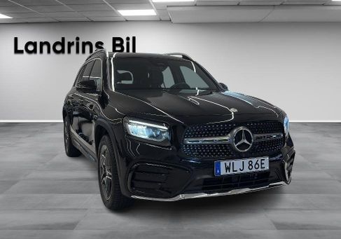 Mercedes-Benz GLB 200, 2025